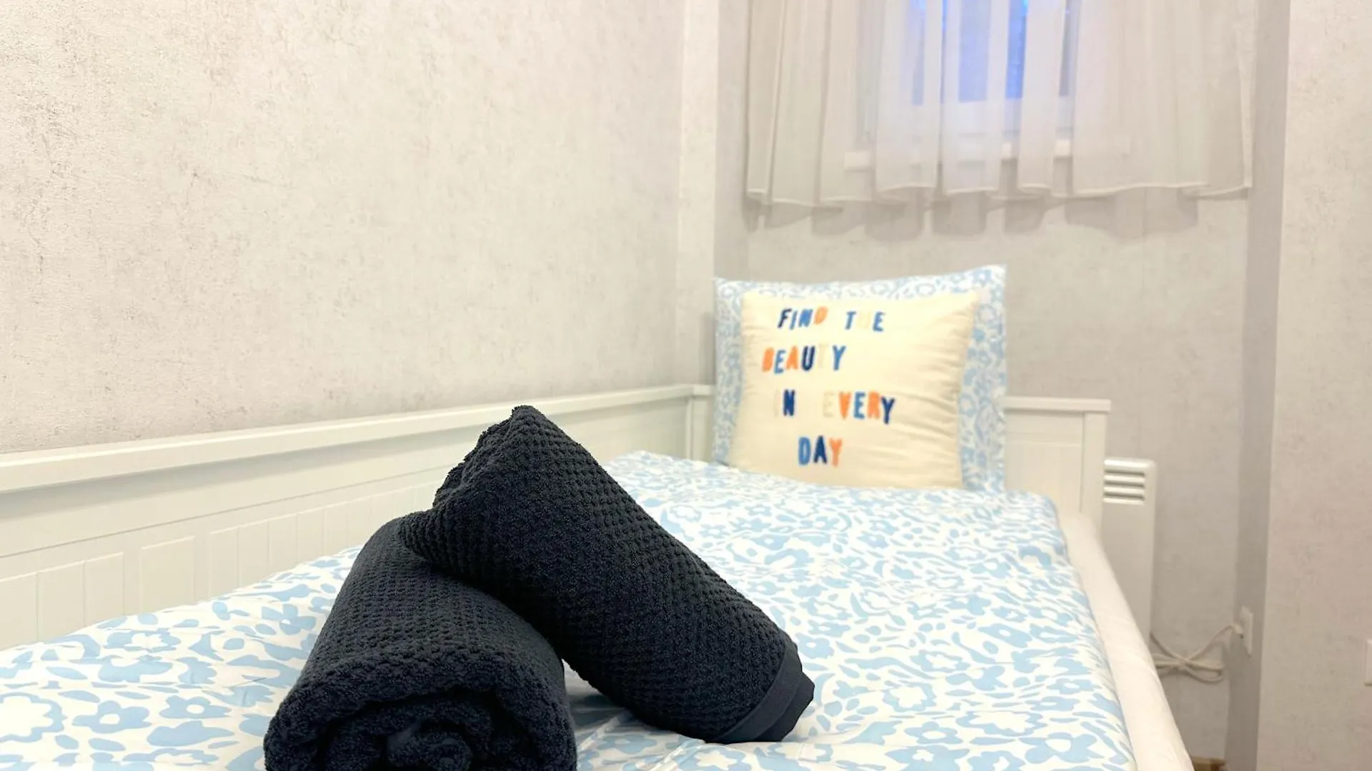Apartamento Heart Of The City Cozy Corner With Free Parking & Ac Budapest Hungría
